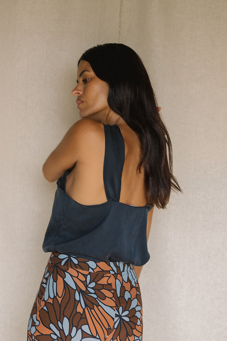 Maca Twist Top
