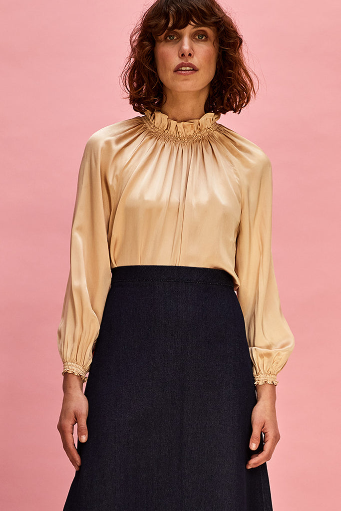 peasant neckline top