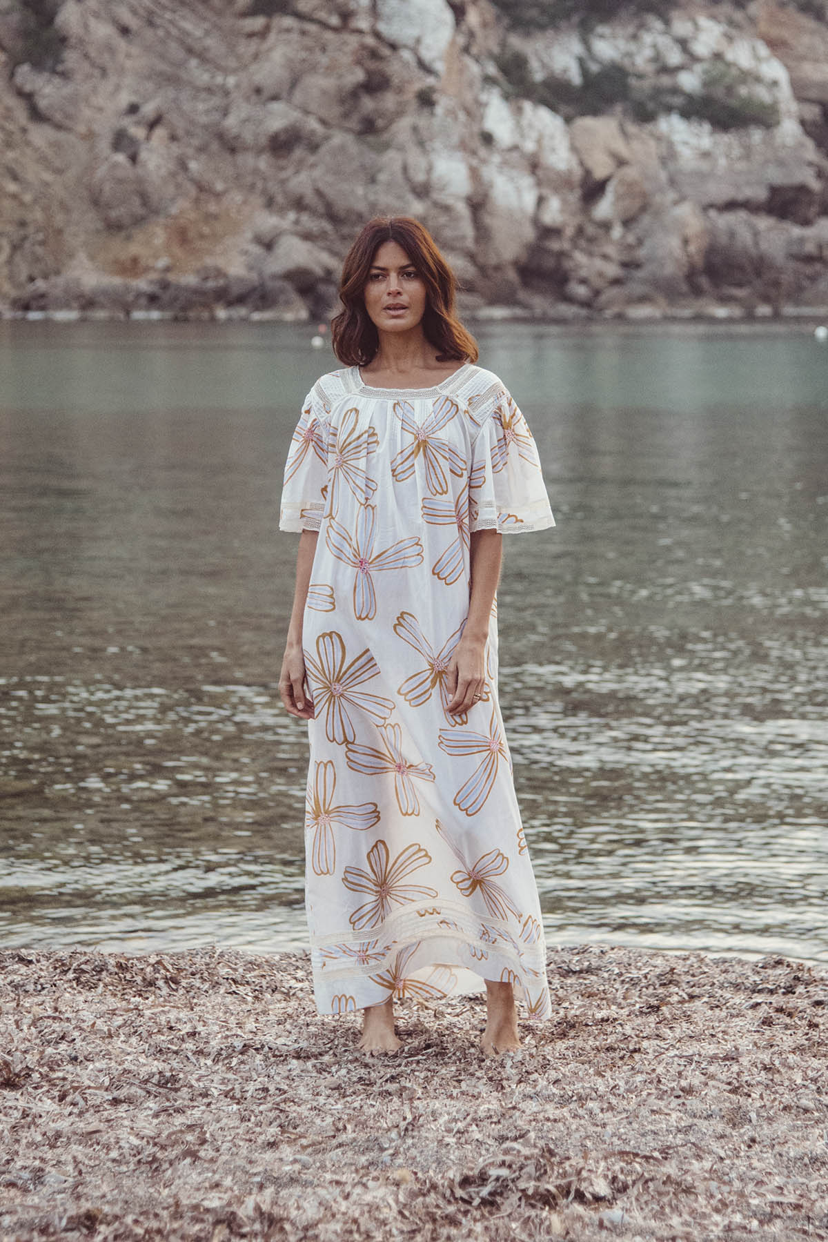 英国発【REISS】Sloane ルーシュ ウール ミディドレス 英国発【REISS】Sloane ルーシュ ウール ミディドレス